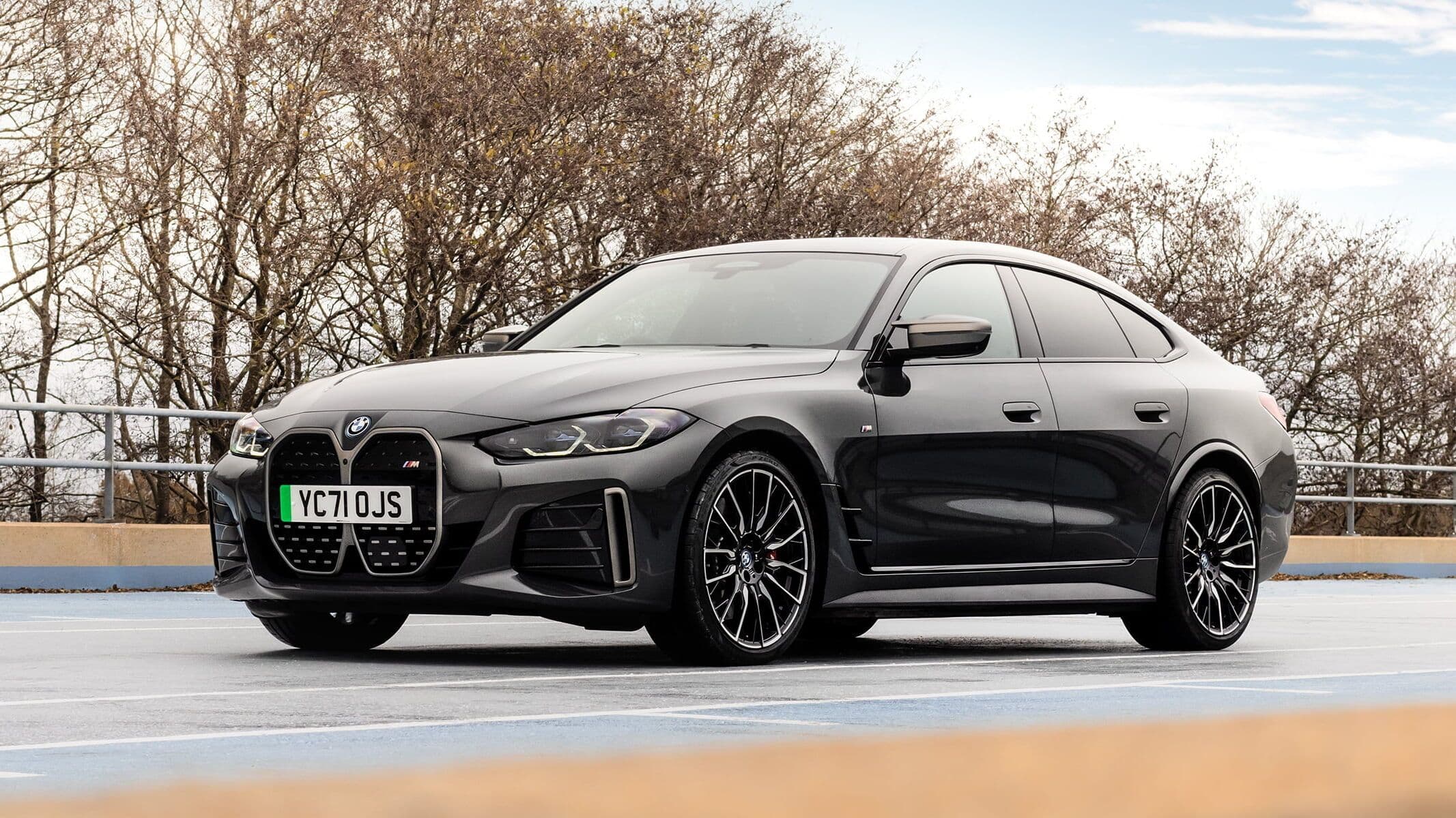 2024 BMW i4 — 1 / 2